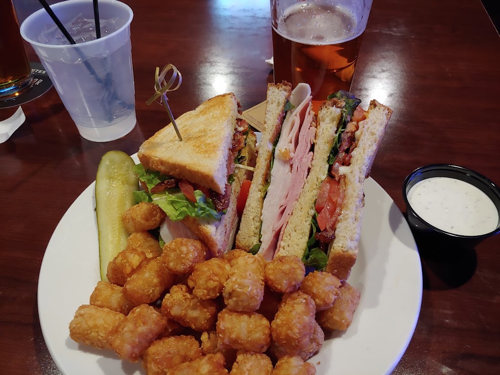 Paddy ONeills Irish Pub & Grill | restaurant | 523 6th St #300, Rapid City, SD 57701, USA | 6053421210 OR +1 605-342-1210