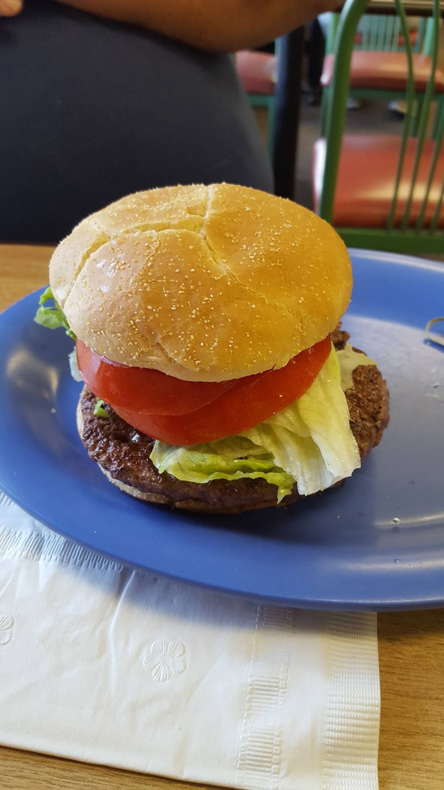 Martis Family Dining | restaurant | 16200 San Carlos Blvd A, Fort Myers, FL 33908, USA | 2394667444 OR +1 239-466-7444