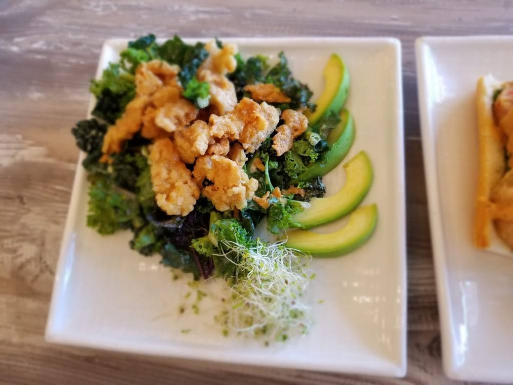 Fusion Eats | restaurant | 5299 Linda Vista Rd, San Diego, CA 92110, USA | 6192720006 OR +1 619-272-0006