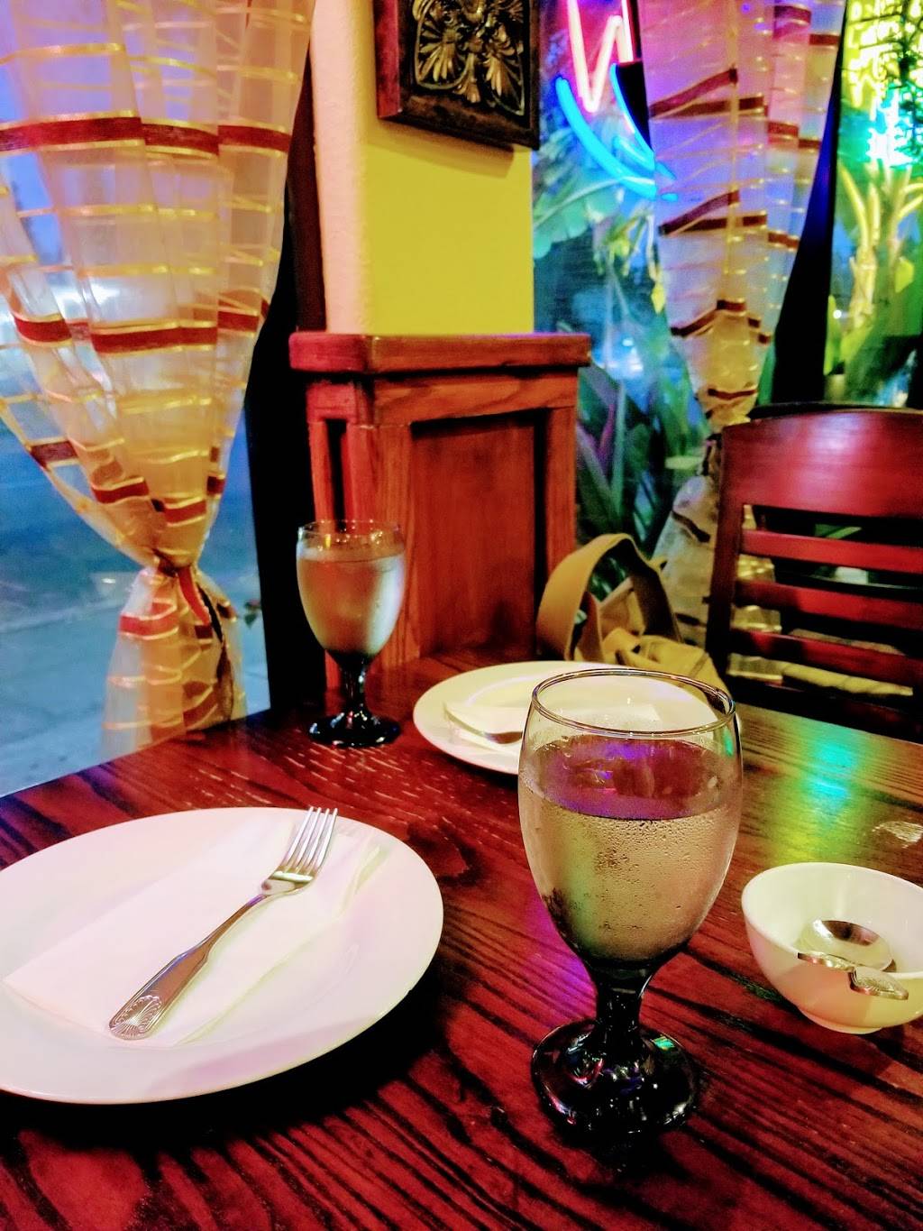 Thaibodia | restaurant | 910 Woodside Rd, Redwood City, CA 94061, USA | 6503652288 OR +1 650-365-2288