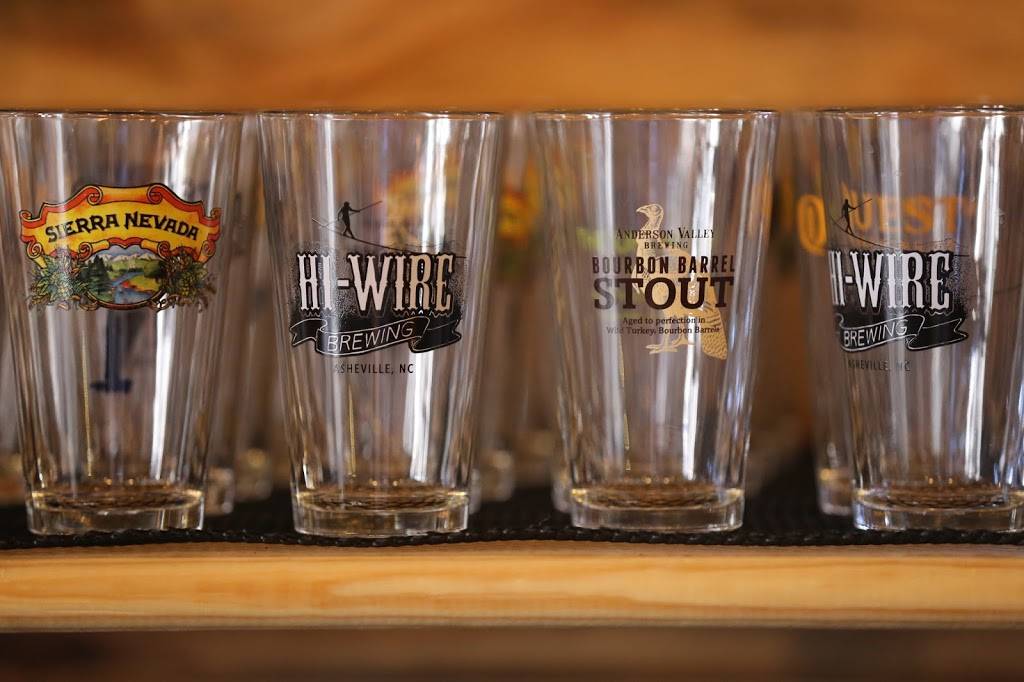 Pour Taproom: Knoxville | restaurant | 207 W Jackson Ave, Knoxville, TN 37902, USA | 8653375726 OR +1 865-337-5726