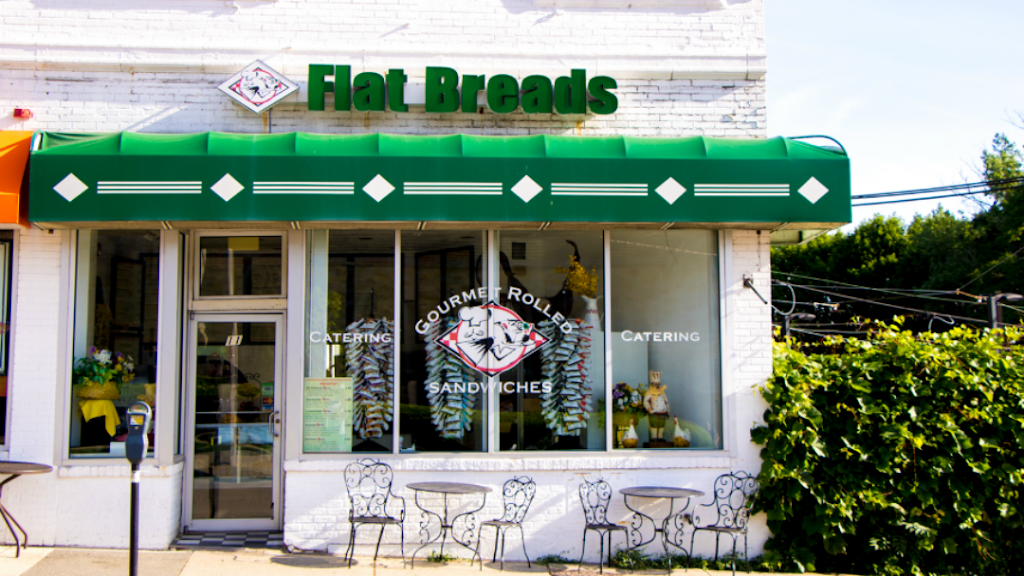 Flat Breads Cafe | restaurant | 11 Commonwealth Avenue, Chestnut Hill, MA 02467, USA | 6179648484 OR +1 617-964-8484