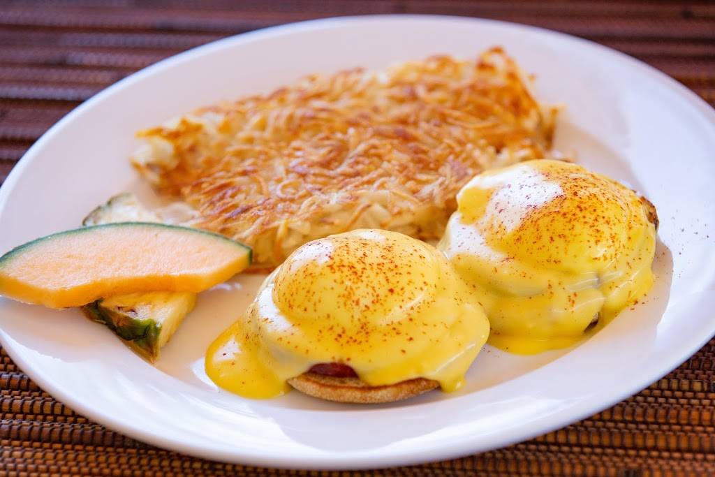 Pancake Cafe | bakery | 2420 WI-138 #106, Stoughton, WI 53589, USA | 6082056655 OR +1 608-205-6655