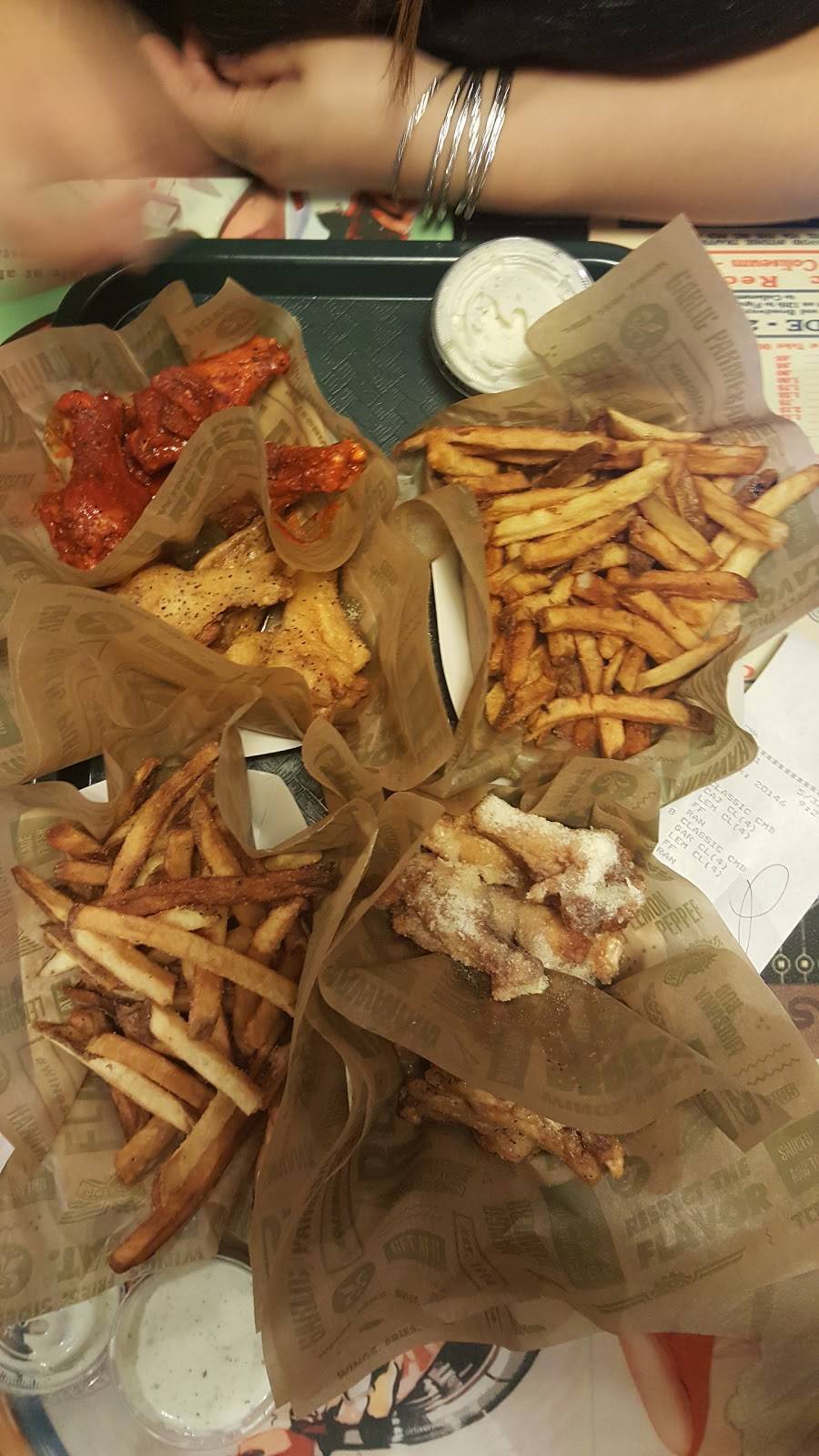 Wingstop | restaurant | 4116 S Carrier Pkwy Ste 100, Grand Prairie, TX 75052, USA | 9722668600 OR +1 972-266-8600