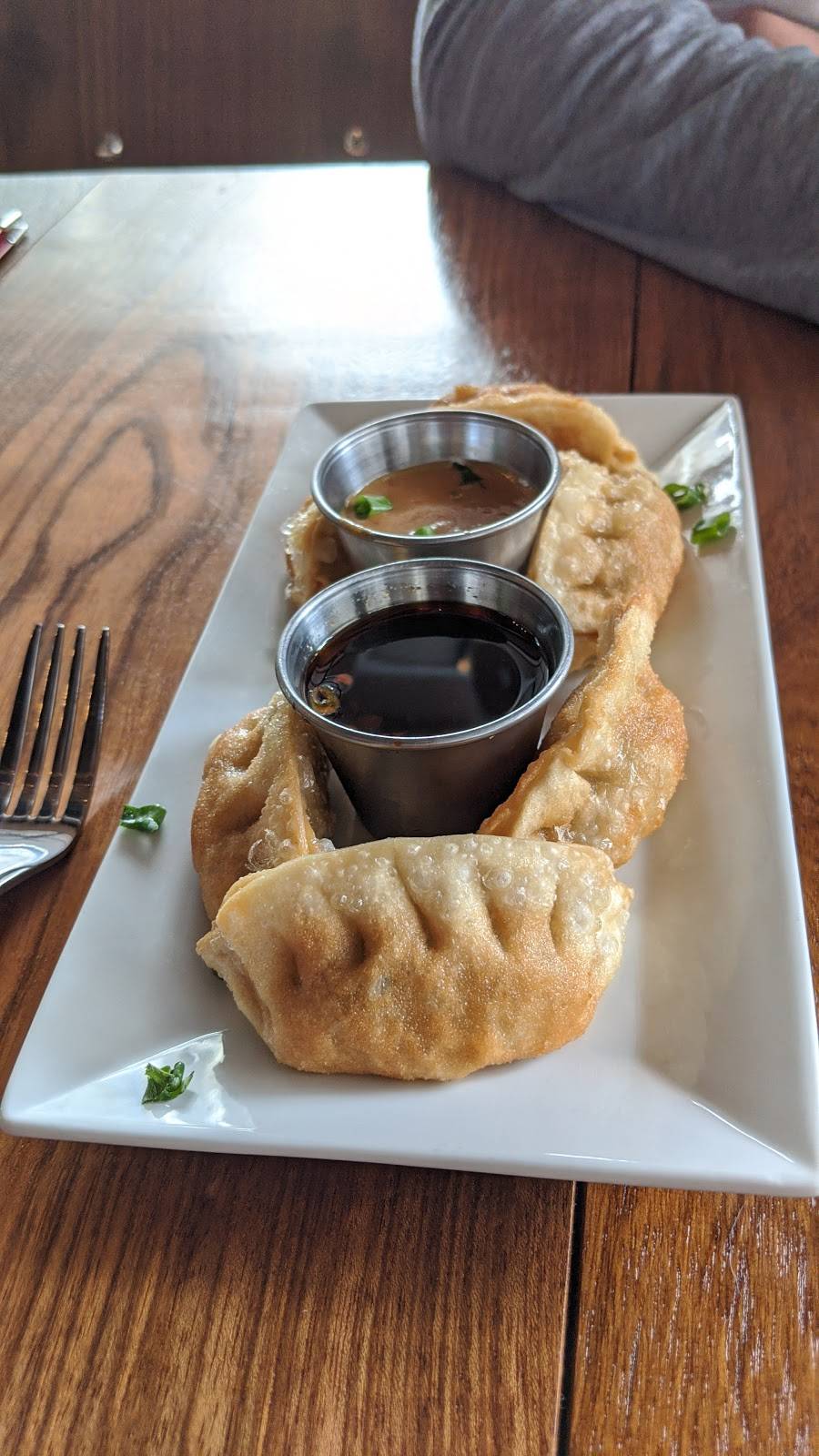 HULAS Modern Tiki High Street | restaurant | 5450 E High St #101, Phoenix, AZ 85054, USA | 4805975808 OR +1 480-597-5808