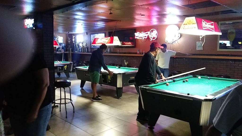 Rendezvous Lounge | night club | 1570 N Lockwood Ridge Rd, Sarasota, FL 34237, USA | 9419536970 OR +1 941-953-6970