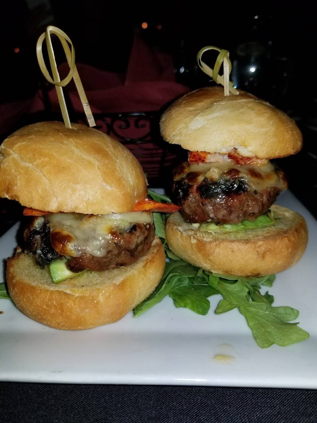 1 North | restaurant | 322 W Montauk Hwy, Hampton Bays, NY 11946, USA | 6315943419 OR +1 631-594-3419