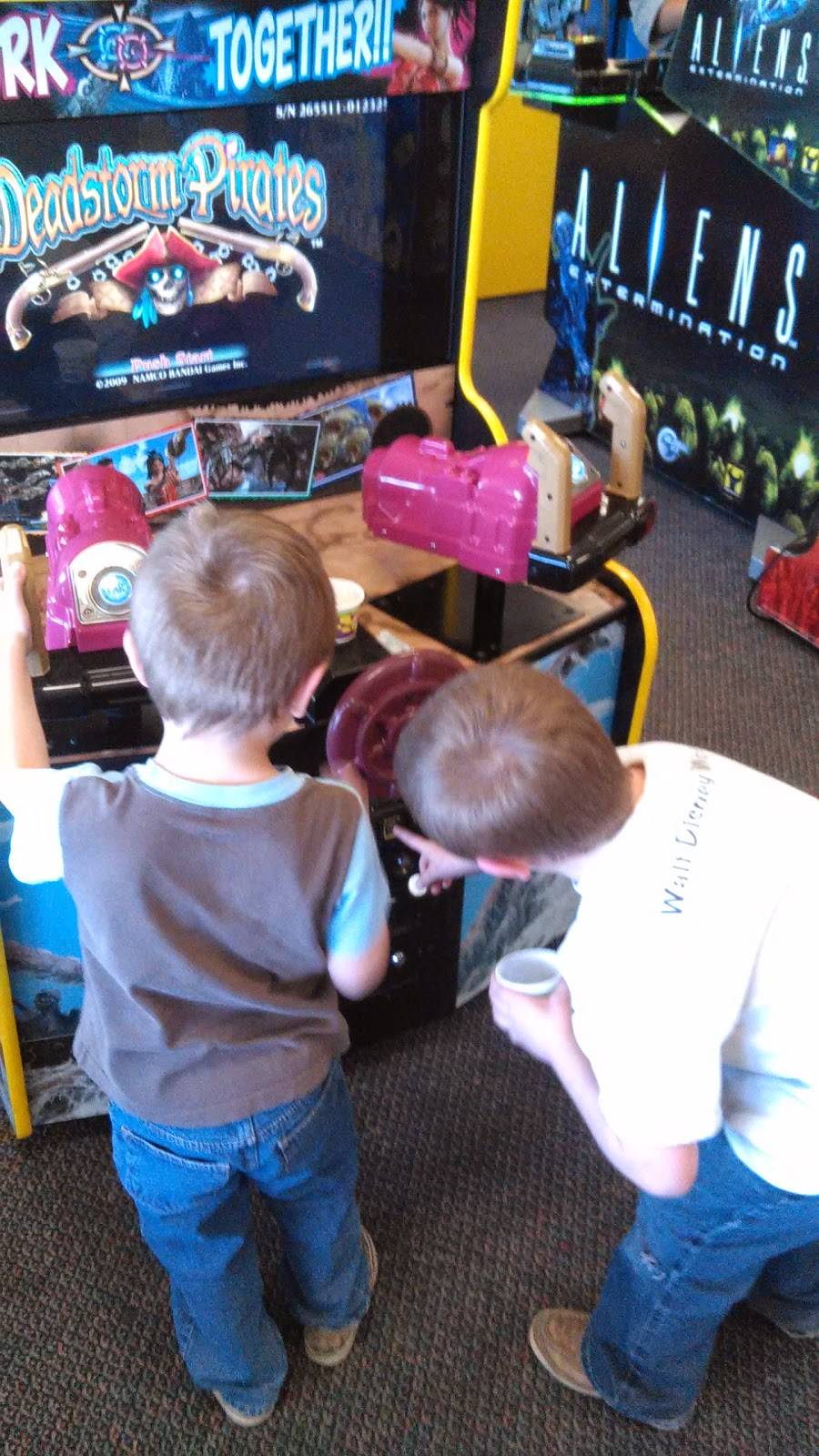 Chuck E. Cheeses | restaurant | 1121 Broad St, Sumter, SC 29150, USA | 8037735786 OR +1 803-773-5786