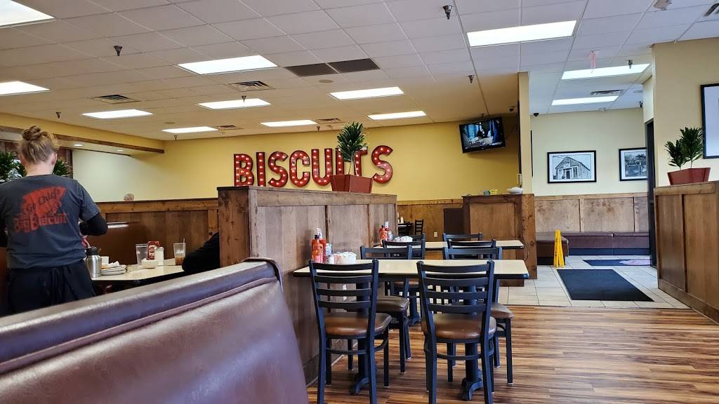 The Big Biscuit | restaurant | 12276 Shawnee Mission Pkwy, Shawnee, KS 66216, USA | 9139127350 OR +1 913-912-7350