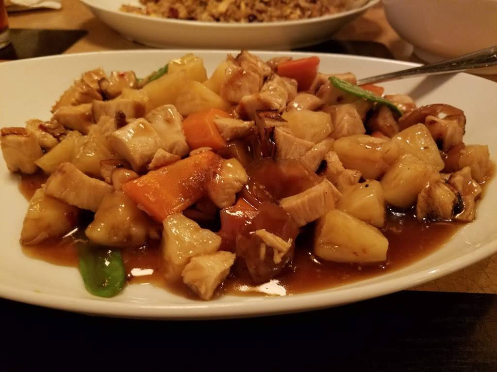 Fortune Wok & Sushi | restaurant | 14537 Metcalf Ave, Overland Park, KS 66223, USA | 9136818863 OR +1 913-681-8863