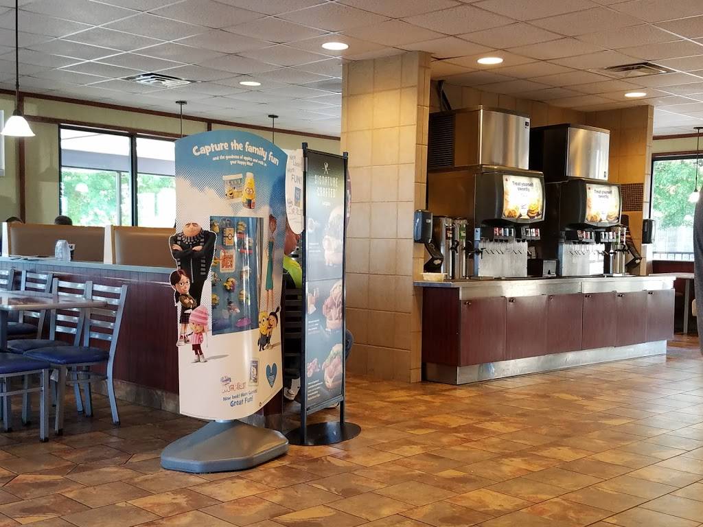 McDonalds | cafe | 1918 Jefferson St, Jefferson City, MO 65109, USA | 5736353903 OR +1 573-635-3903