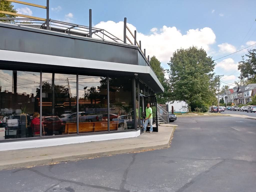 V-Grits | restaurant | 1025 Barret Ave, Louisville, KY 40204, USA | 5027421714 OR +1 502-742-1714