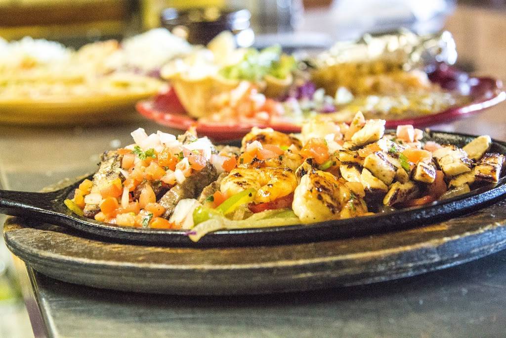 Rosas Mexican Grill | restaurant | 328 E University Dr, Mesa, AZ 85201, USA | 4809645451 OR +1 480-964-5451