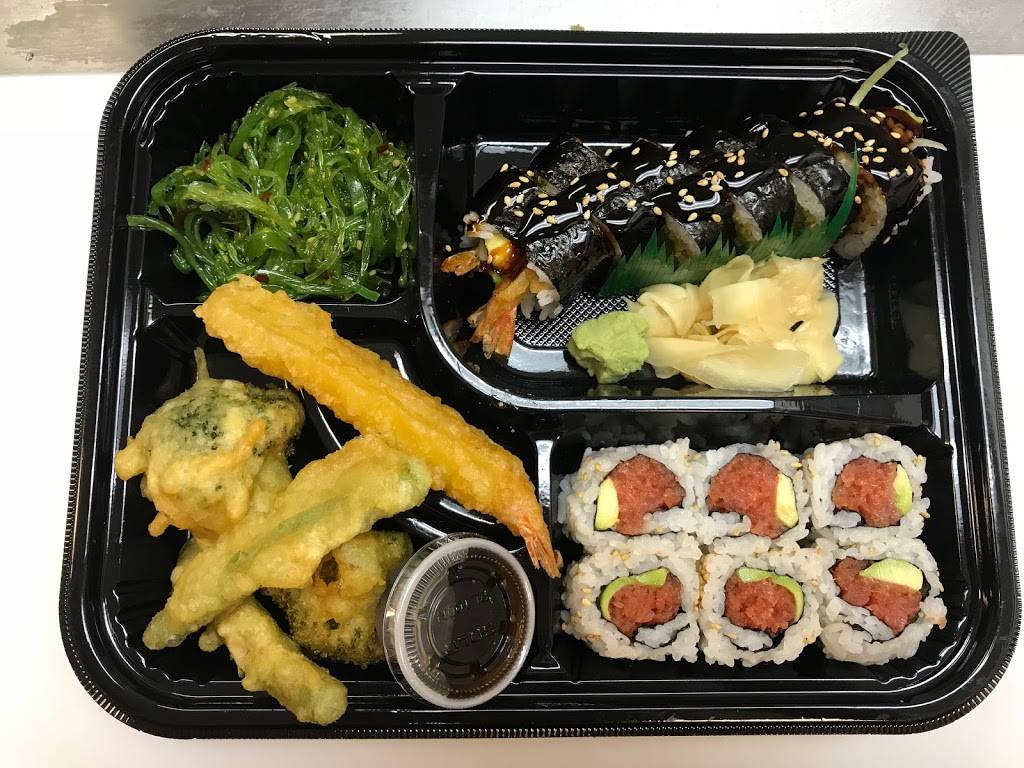 Emperor Express | restaurant | 13320 Burbank Blvd, Van Nuys, CA 91401, USA | 8187879235 OR +1 818-787-9235