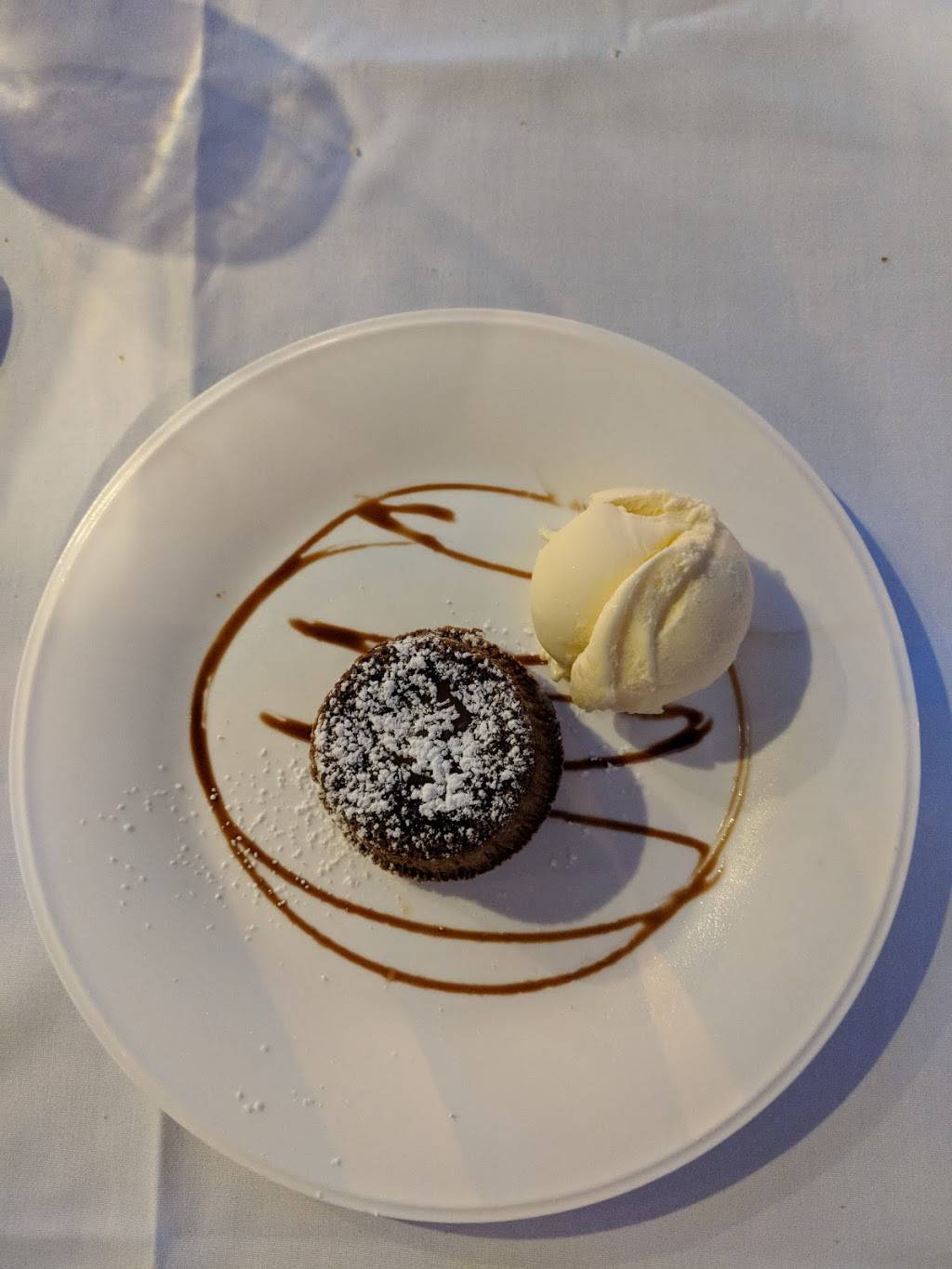 Dolce Restaurant | restaurant | 161 Main St, Flemington, NJ 08822, USA | 9082371221 OR +1 908-237-1221