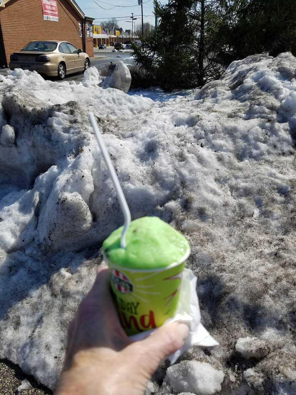 Ritas Italian Ice & Frozen Custard | restaurant | 5004 Pennell Rd, Aston, PA 19014, USA | 6104979588 OR +1 610-497-9588