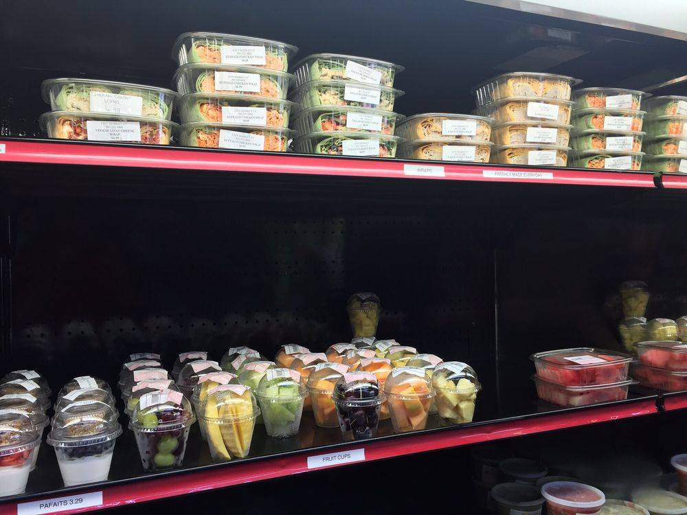 City Market | cafe | 836 Cooper St, Memphis, TN 38104, USA | 9015524890 OR +1 901-552-4890