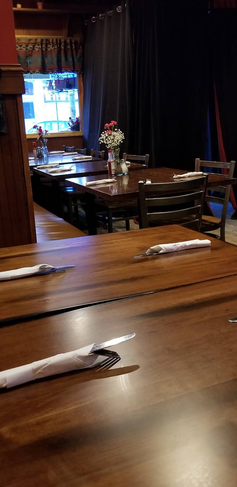 Main street restaurant | restaurant | 244 Main St, Saugerties, NY 12477, USA | 8452466222 OR +1 845-246-6222