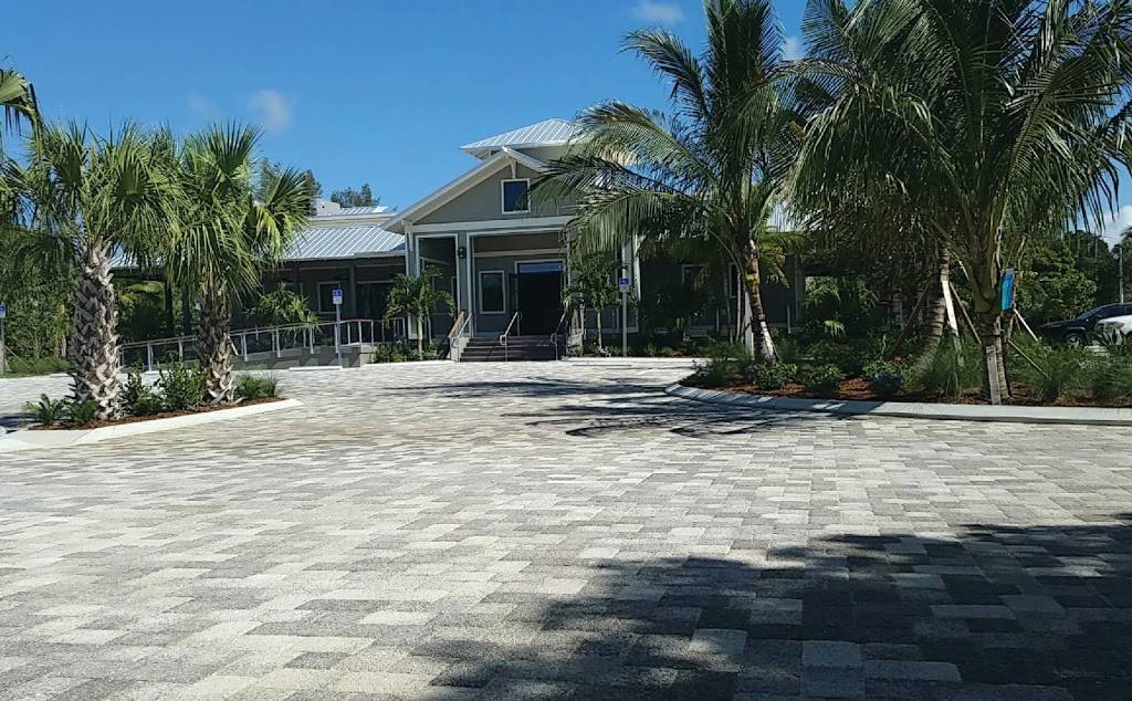 Doc Fords Rum Bar & Grille - Sanibel Island | restaurant | 2500 Island Inn Rd, Sanibel, FL 33957, USA | 2394728311 OR +1 239-472-8311