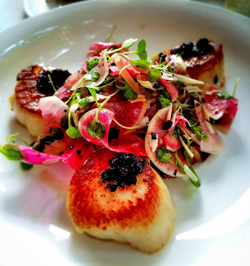 Delphine | restaurant | 6250 Hollywood Blvd, Los Angeles, CA 90028, USA | 3237981355 OR +1 323-798-1355