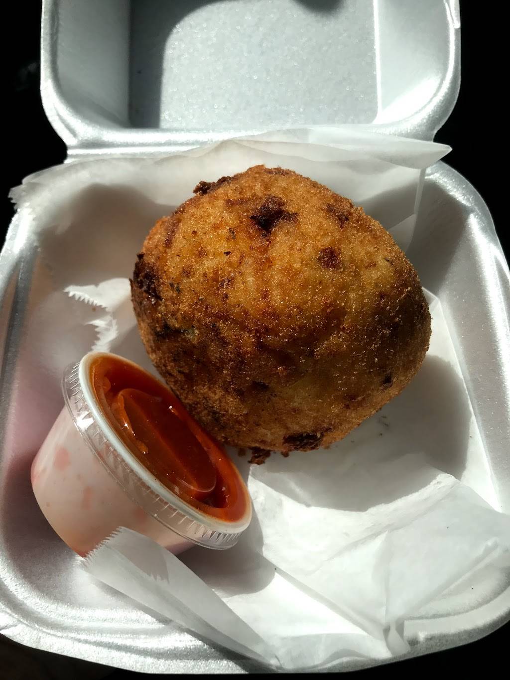 Altavilla Pizza and Trattoria | restaurant | 7550 Mission Hills Dr, Naples, FL 34119, USA | 2393487290 OR +1 239-348-7290