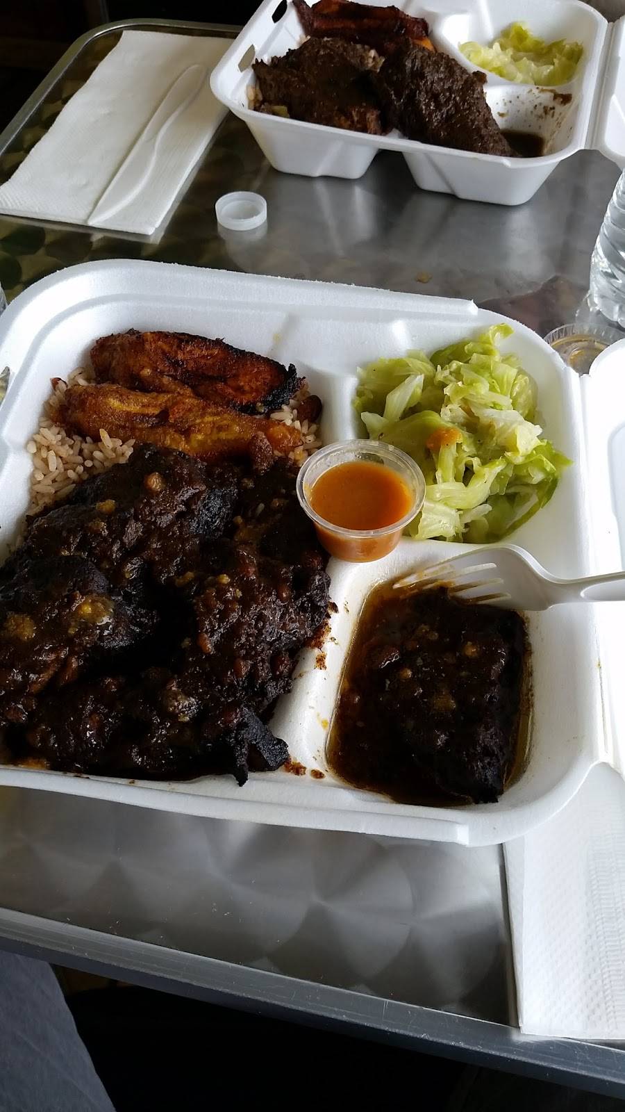 Front Page Jamaican Grille | restaurant | 1117 W Manchester Blvd, Inglewood, CA 90301, USA | 3102169521 OR +1 310-216-9521