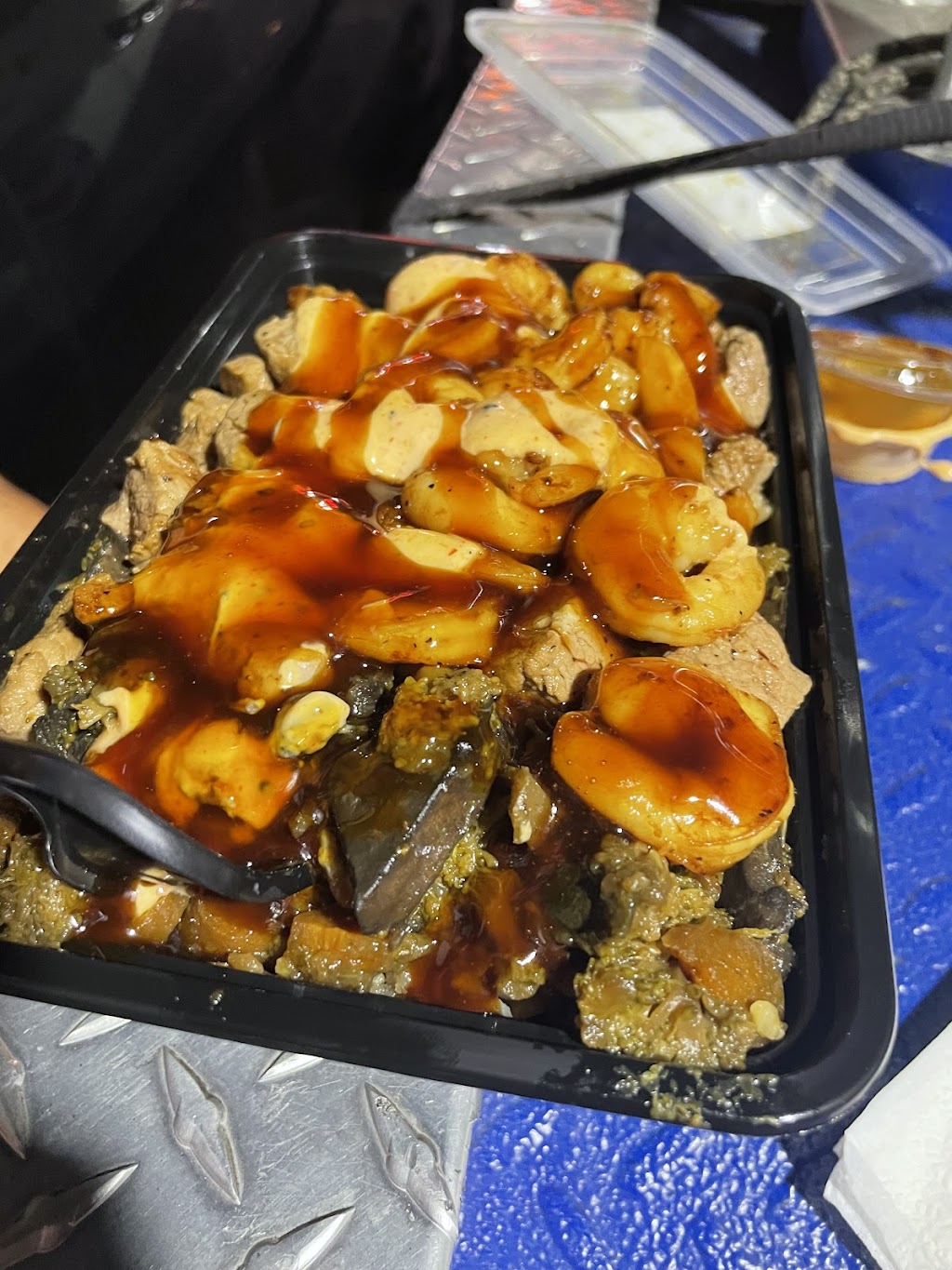 Mikachi Hibachi | restaurant | 21101 Ventura Blvd, Woodland Hills, CA 91364, USA | 7473189470 OR +1 747-318-9470