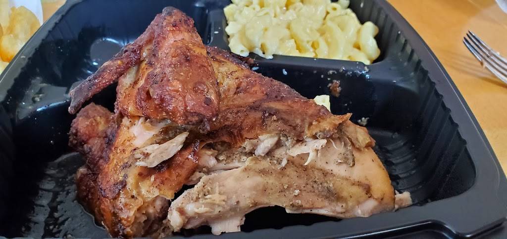 Poyoteca | restaurant | 14921 Fallsgrove Blvd, Rockville, MD 20850, USA | 2403868234 OR +1 240-386-8234