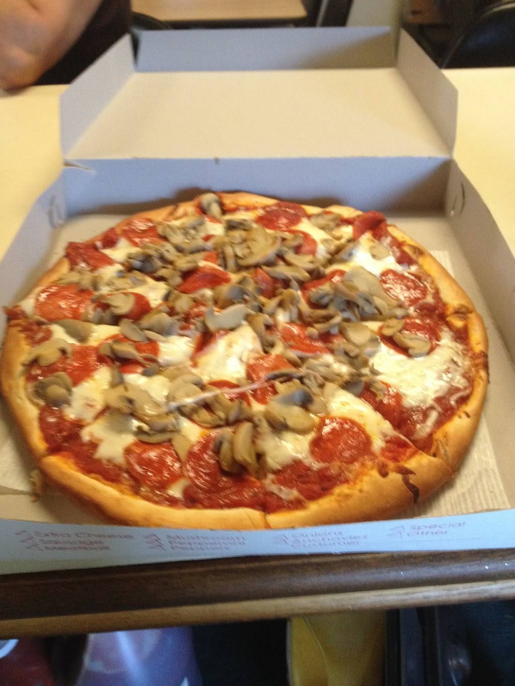 Acme Corner Pizza & Restaurant | restaurant | 705 Bear Rocks Rd, Acme, PA 15610, USA | 7245470161 OR +1 724-547-0161