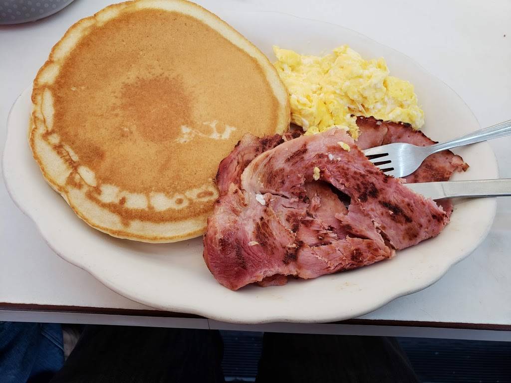 B & J 1/4 LB Burgers | restaurant | 6202 3rd St, San Francisco, CA 94124, USA | 4154674560 OR +1 415-467-4560