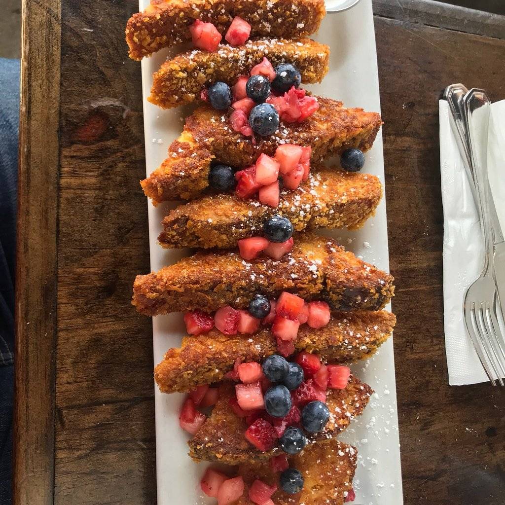 Blu Jam Cafe | cafe | 18700 Ventura Blvd #140, Tarzana, CA 91356, USA | 7472656891 OR +1 747-265-6891