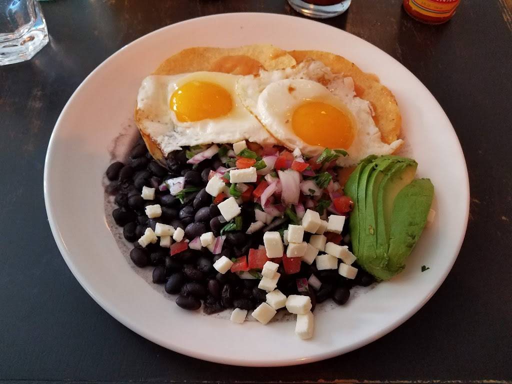 Hamiltons | restaurant | 2826 Fort Hamilton Pkwy, Brooklyn, NY 11218, USA | 7184380488 OR +1 718-438-0488