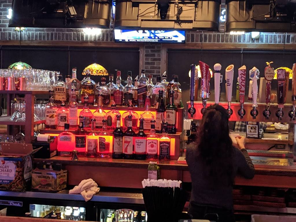 Beer Barrel Pizza and Grill | restaurant | 3993 Morse Crossing, Columbus, OH 43219, USA | 6146813663 OR +1 614-681-3663