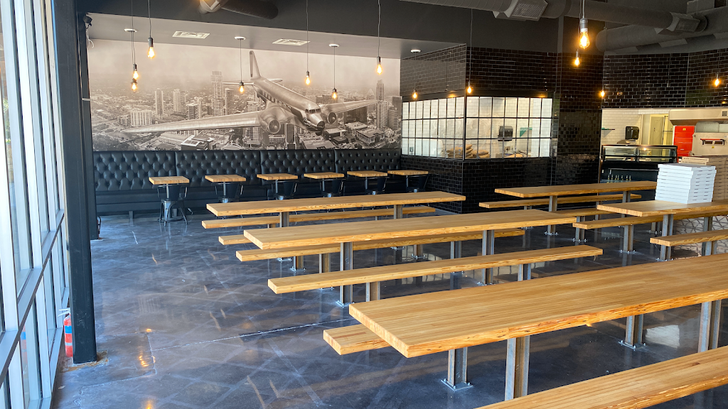 Aviator Pizza & Drafthouse- Parmer Lane | restaurant | 4005 W Parmer Ln Suite E, Austin, TX 78727, USA | 5125820097 OR +1 512-582-0097