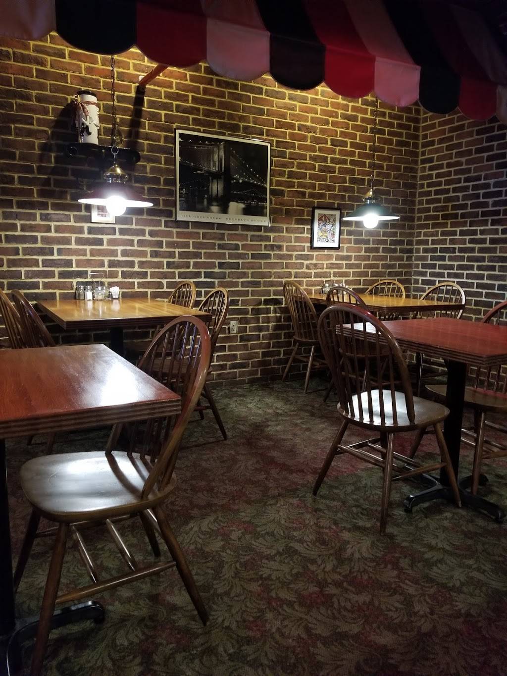 Vinnys New York Pizza Co | restaurant | 8841 Seminole Trail, Ruckersville, VA 22968, USA | 4349854731 OR +1 434-985-4731