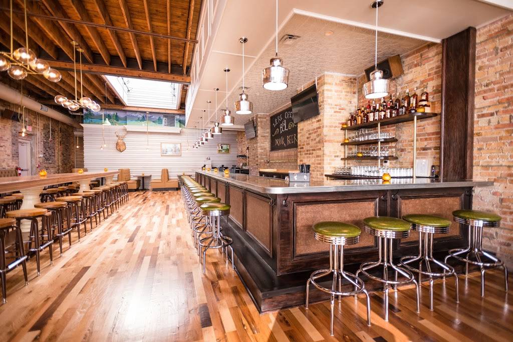 Bangers & Lace | restaurant | 810 Grove St, Evanston, IL 60201, USA | 8479050854 OR +1 847-905-0854