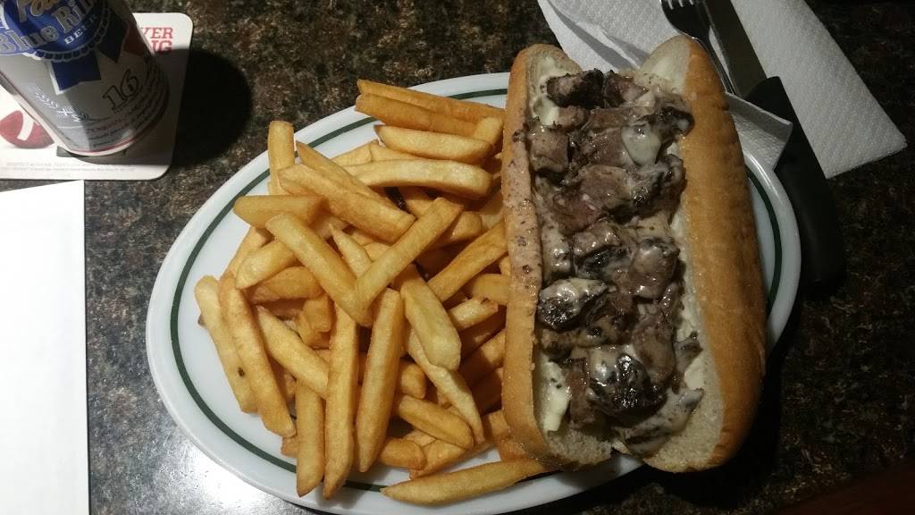 Clayts Corner Tavern | restaurant | 400 W Market St, Trevorton, PA 17881, USA | 5707973349 OR +1 570-797-3349