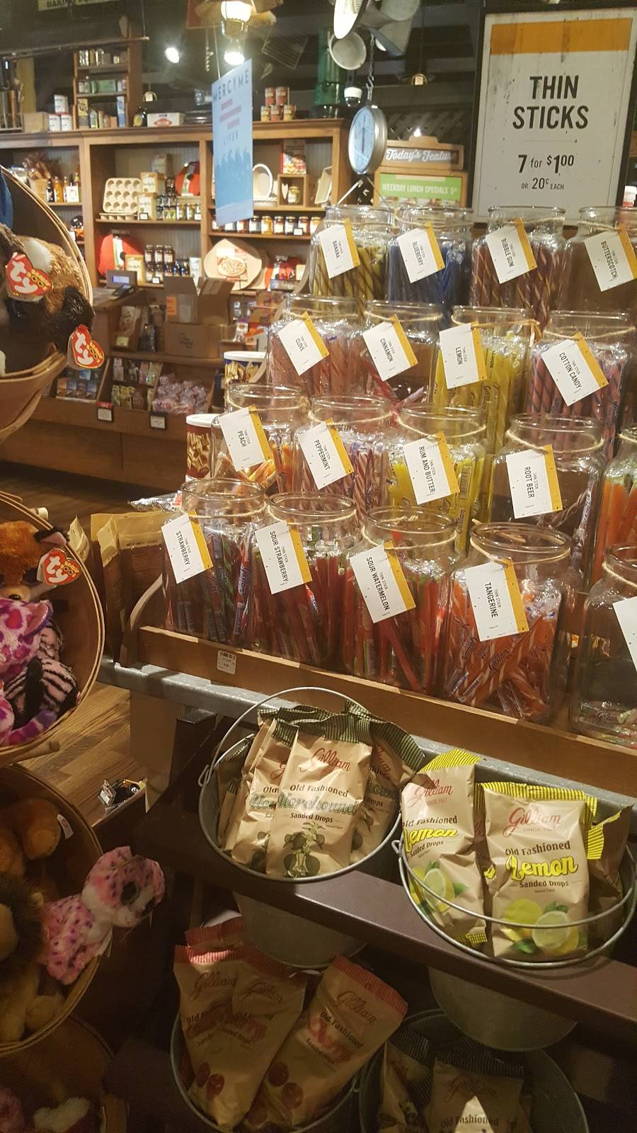 Cracker Barrel Old Country Store | restaurant | 9450 US-441, Leesburg, FL 34788, USA | 3523158447 OR +1 352-315-8447