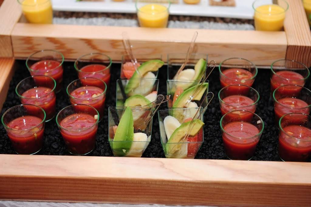 B H Gourmet Foods | restaurant | 220 SW 31st St, Fort Lauderdale, FL 33315, USA | 9544046417 OR +1 954-404-6417