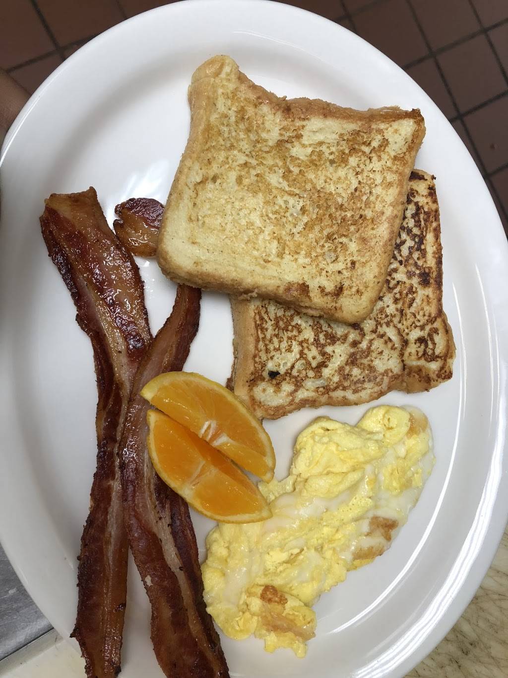 Maderos Mexican restaurant | restaurant | 83 W Joe Orr Rd, Chicago Heights, IL 60411, USA | 7089802982 OR +1 708-980-2982