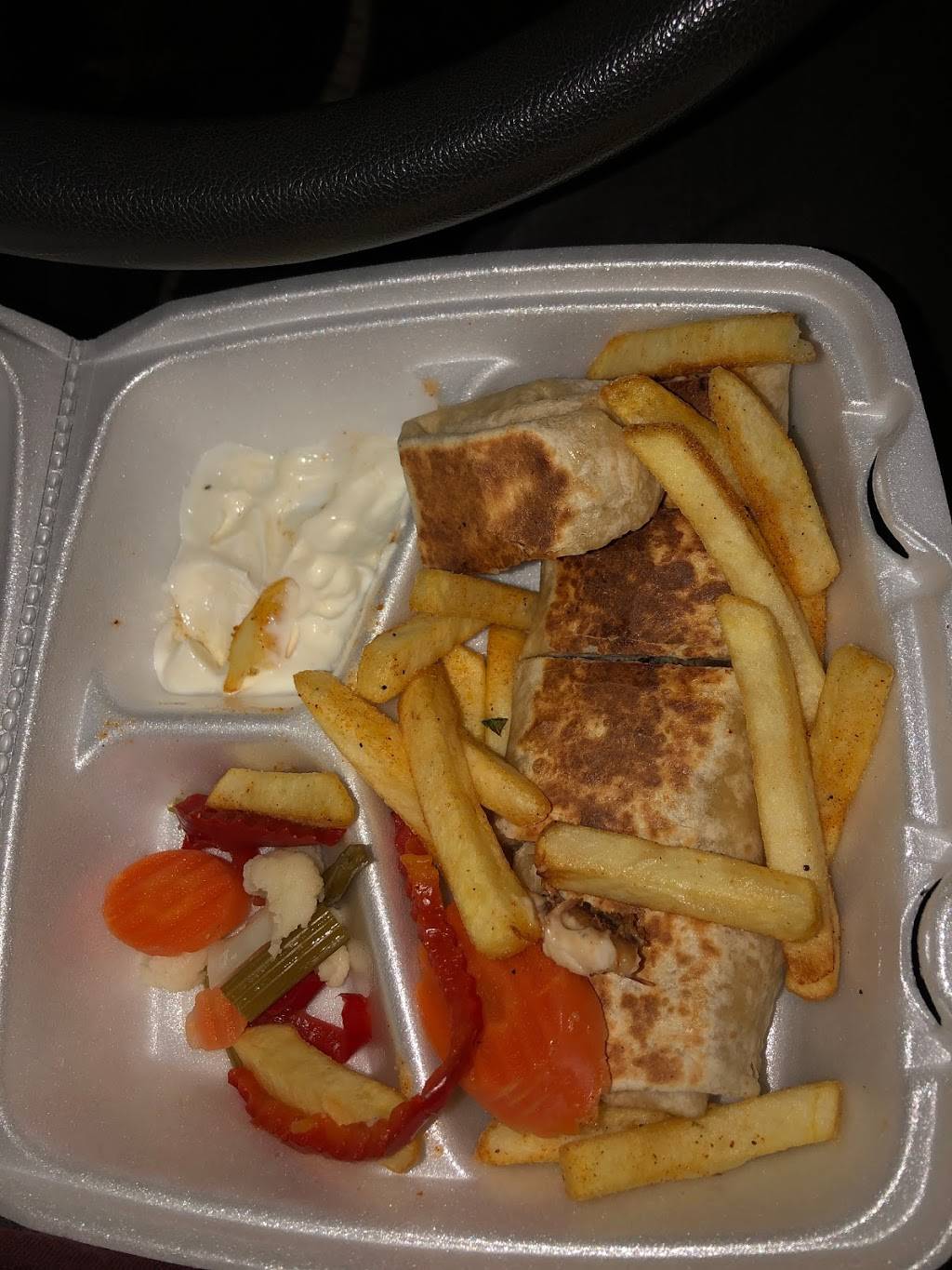 Abu Omar Halal Austin | restaurant | 2718 Guadalupe St, Austin, TX 78705, USA | 5125579818 OR +1 512-557-9818