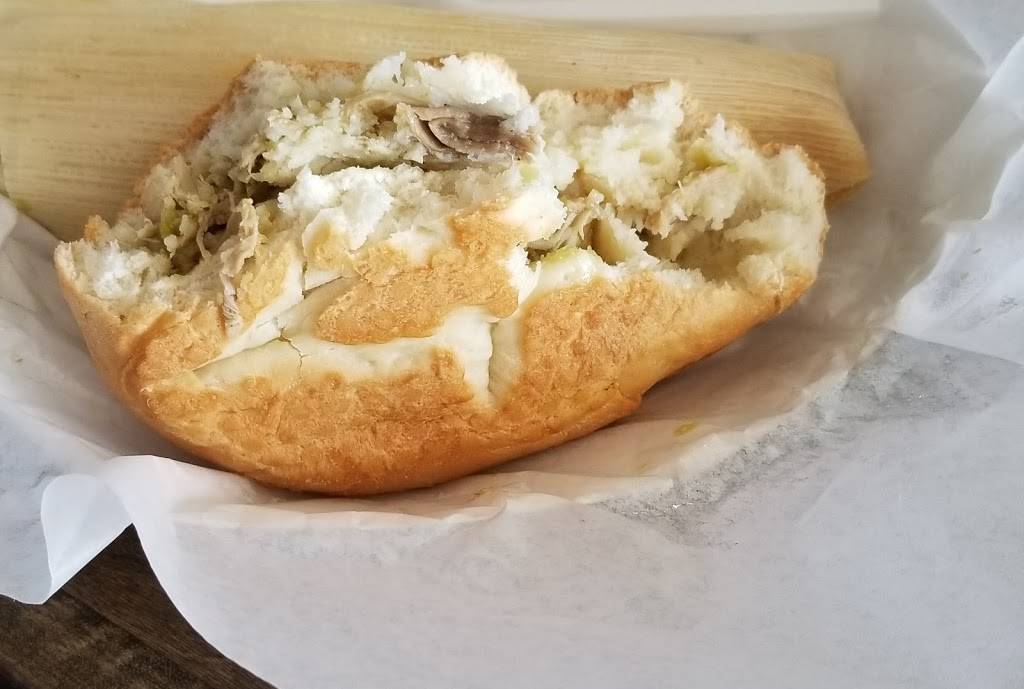 Tamales Express | restaurant | 18283 Soledad Canyon Rd, Santa Clarita, CA 91387, USA | 6613607751 OR +1 661-360-7751