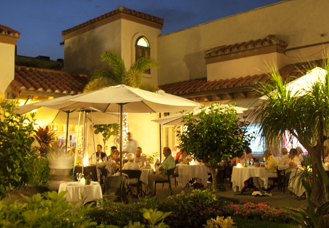 Cafe Via Flora | cafe | 240 Worth Ave, Palm Beach, FL 33480, USA | 5615144959 OR +1 561-514-4959