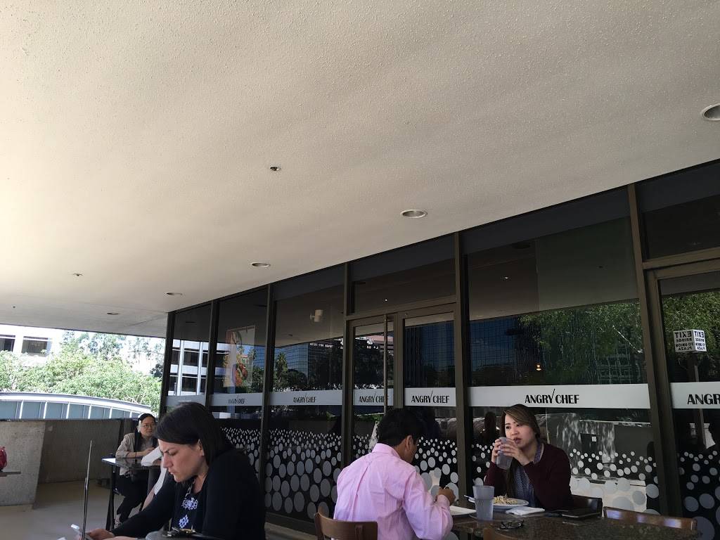 Angry Chef | restaurant | 404 S Figueroa St #417, Los Angeles, CA 90071, USA | 2136292000 OR +1 213-629-2000