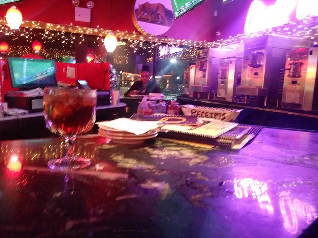 Bronx BBQ | restaurant | 694 Sunrise Hwy, Valley Stream, NY 11581, USA | 5162562049 OR +1 516-256-2049