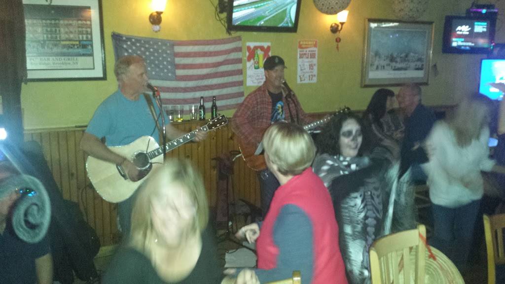 PCs Bar & Grill | restaurant | 7215 5th Ave, Brooklyn, NY 11209, USA | 7184912845 OR +1 718-491-2845