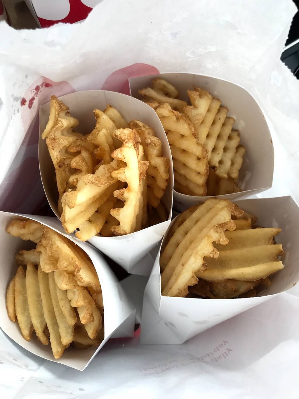 Chick-fil-A | restaurant | 1574 Lafayette Pkwy, LaGrange, GA 30241, USA | 7068458484 OR +1 706-845-8484