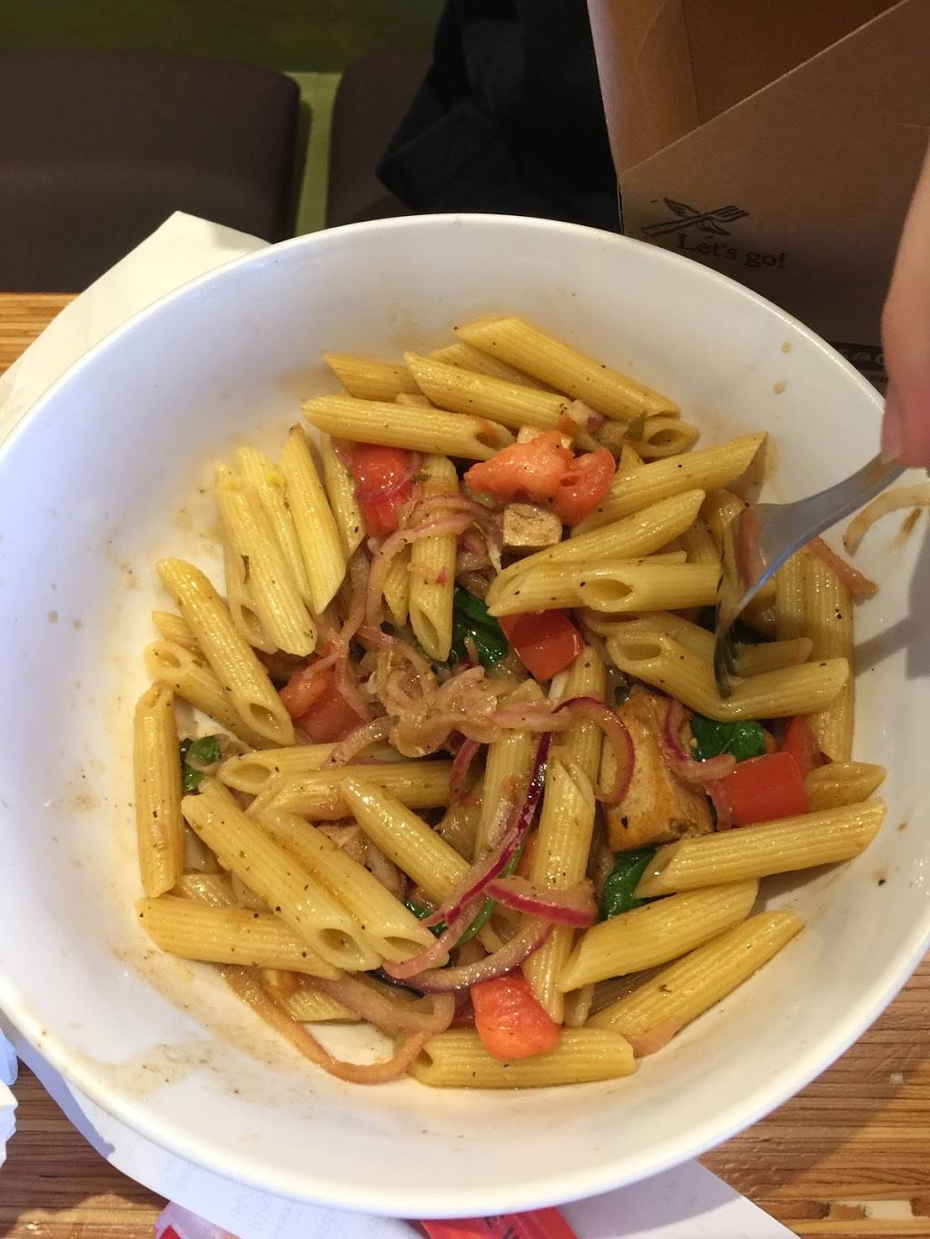 Noodles & Company | restaurant | 996 Old Country Rd, Garden City, NY 11530, USA | 5167944942 OR +1 516-794-4942