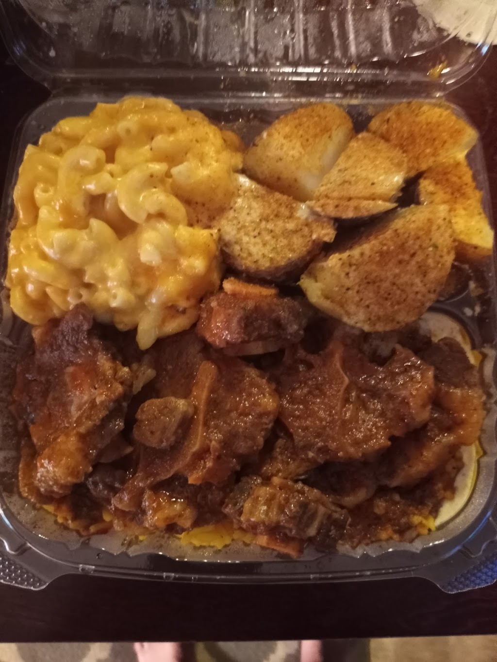 Crabs On The Run | restaurant | 1174 Capital Cir SE, Tallahassee, FL 32301, USA | 8504023136 OR +1 850-402-3136