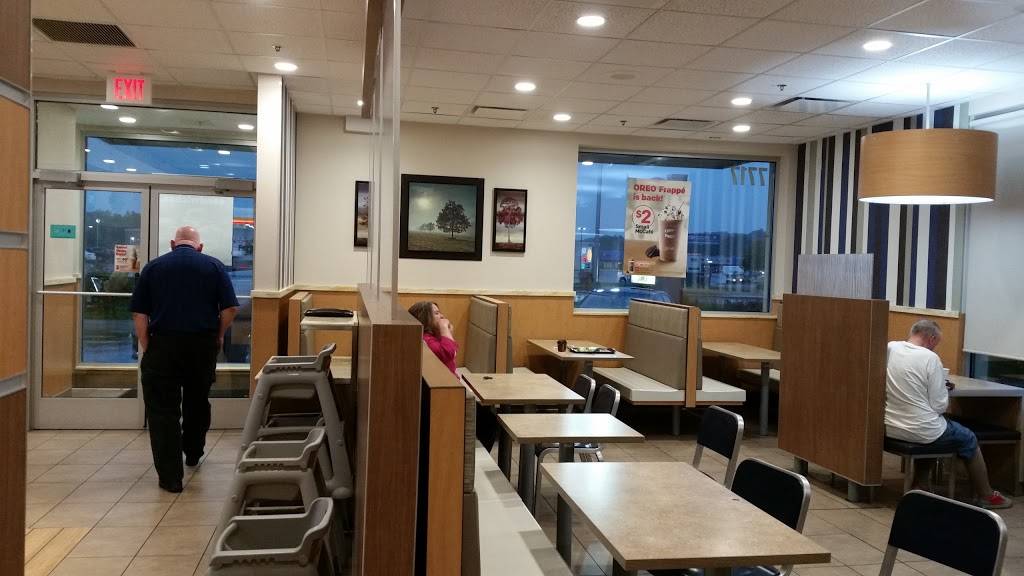 McDonalds | cafe | 7717 W Dodge Rd, Omaha, NE 68114, USA | 4023900800 OR +1 402-390-0800